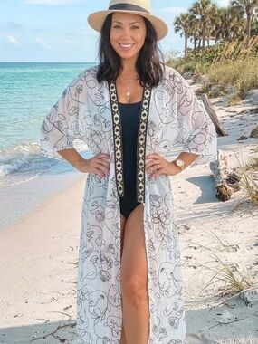 SukiSo White Sheer Abstract Face Rose Print Kimono Beach Cardigan One Size NWT